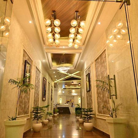 Hotel Elite - 5 Mins From Golden Temple アムリトサル エクステリア 写真