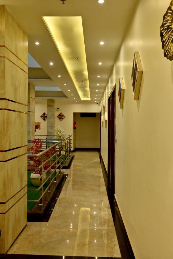 Hotel Elite - 5 Mins From Golden Temple アムリトサル エクステリア 写真