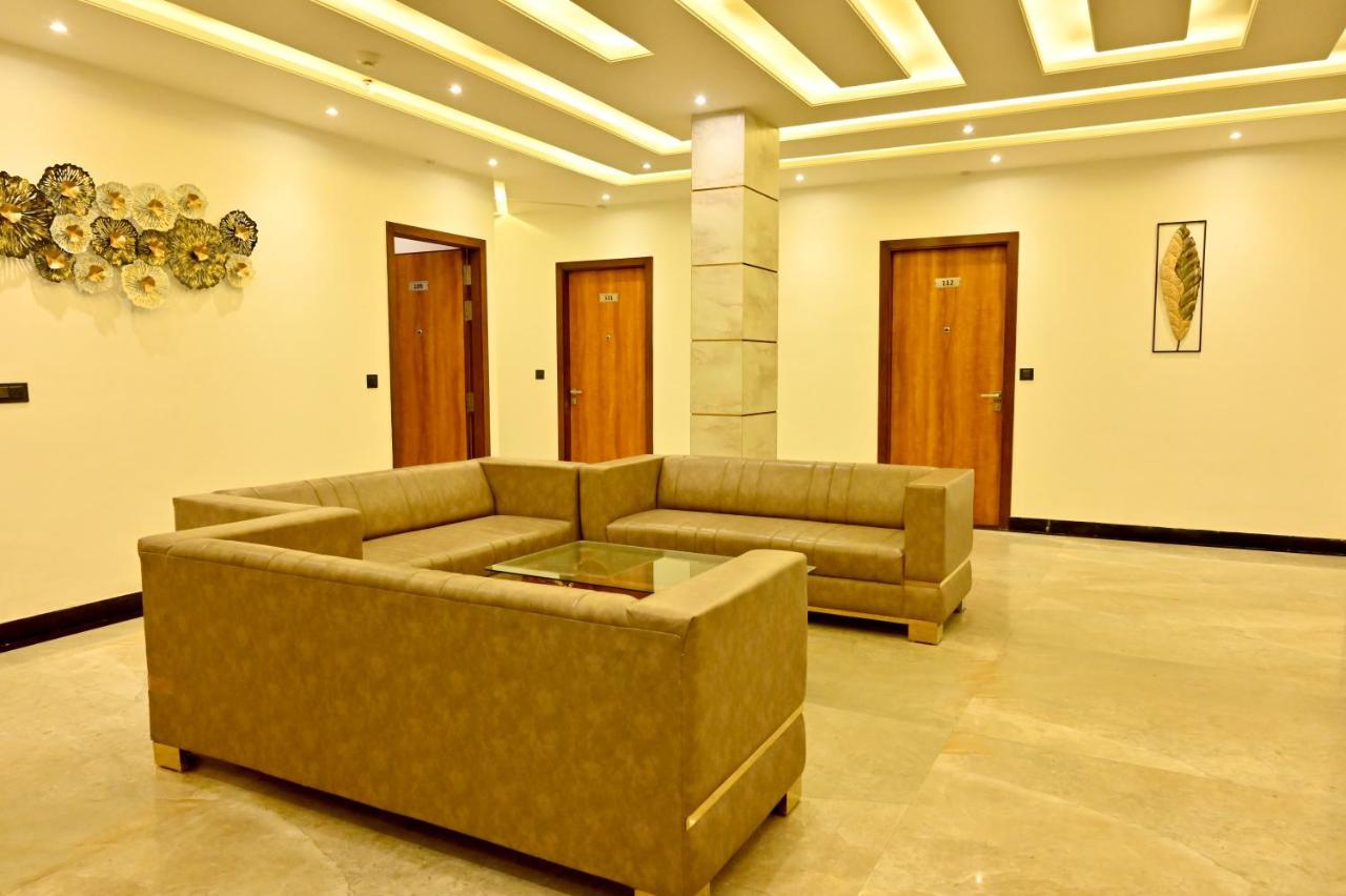 Hotel Elite - 5 Mins From Golden Temple アムリトサル エクステリア 写真
