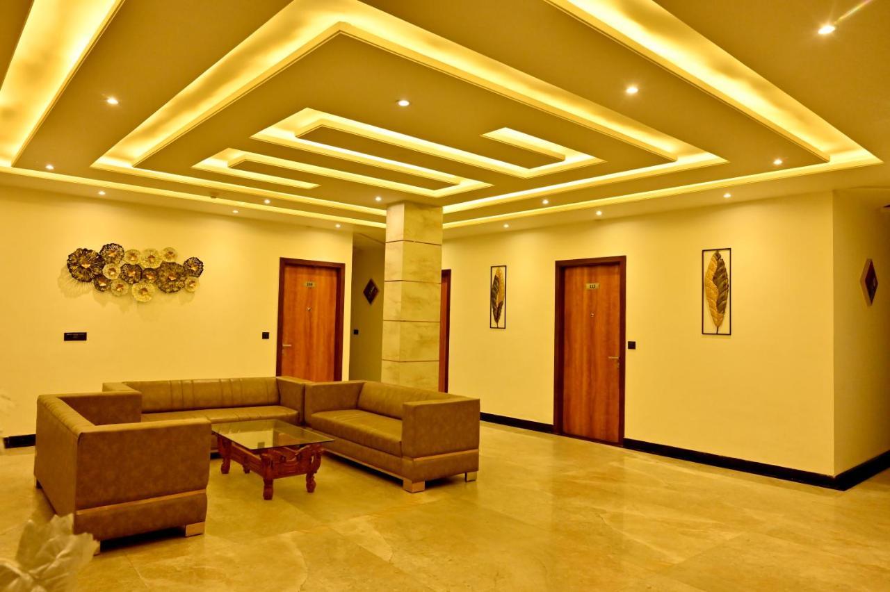 Hotel Elite - 5 Mins From Golden Temple アムリトサル エクステリア 写真