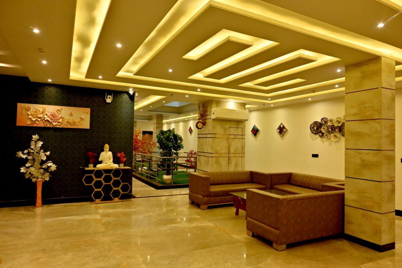 Hotel Elite - 5 Mins From Golden Temple アムリトサル エクステリア 写真